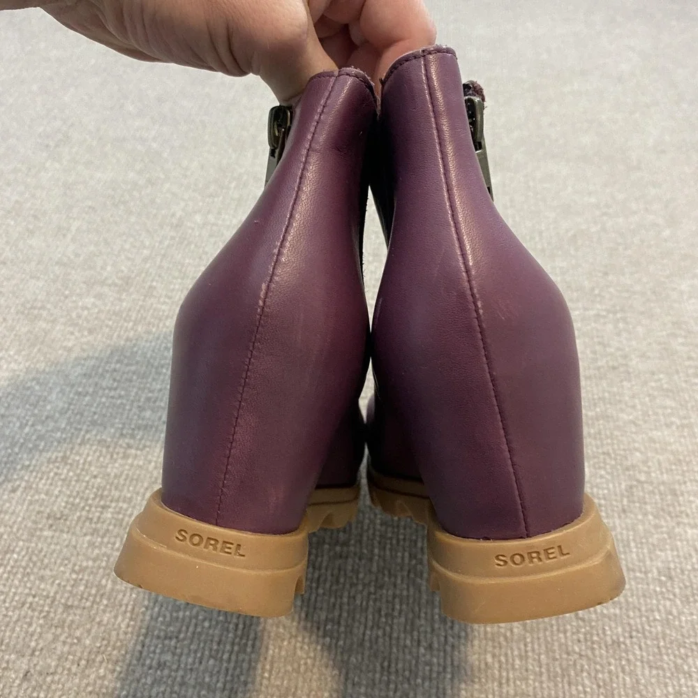 Sorel Boots‎ Womens Size 6.5 Purple Leather Wedge Ankle Zip Booties NL4509-602